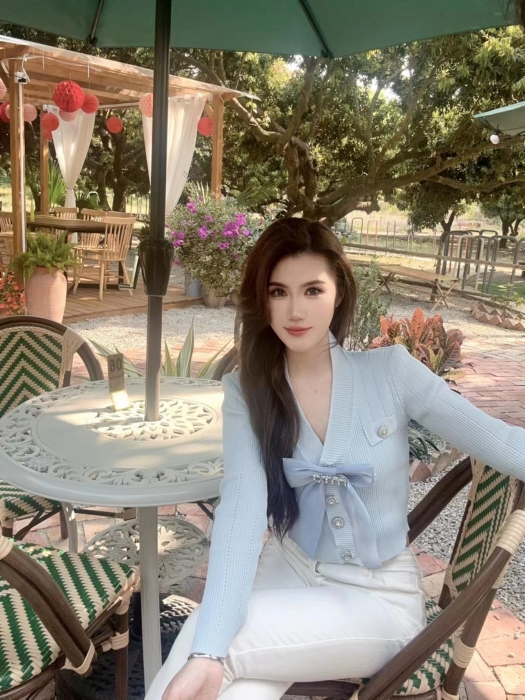 【美女的女孩】的相册