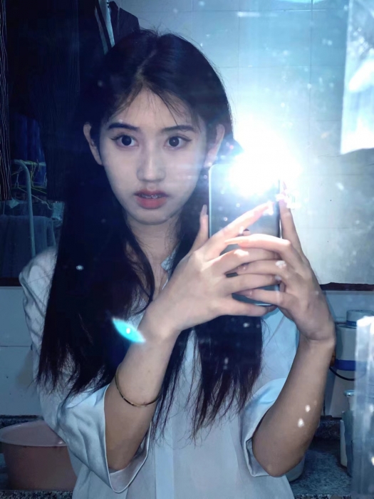 【孤僻】的相册