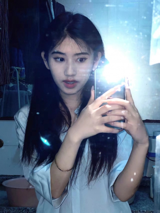 【孤僻】的相册